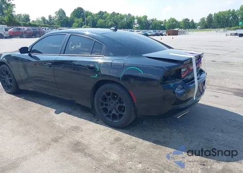 2016 Dodge Charger Sxt z USA, uszkodzony, nr VIN 2C3CDXJG5GH267926